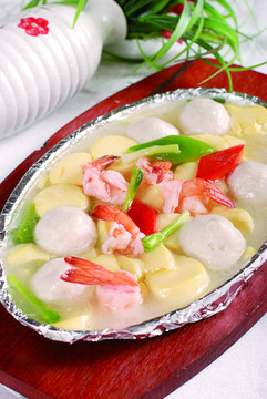 铁板鱼滑玉子豆腐