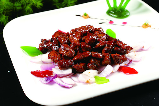 黑椒牛肉粒