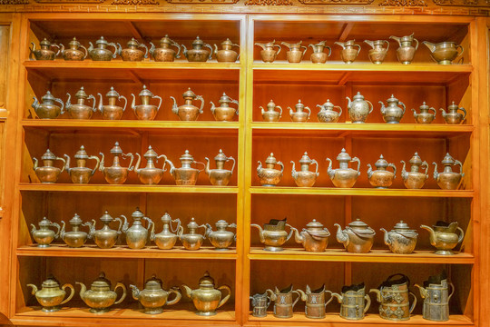藏式民居西藏铜器西藏文化