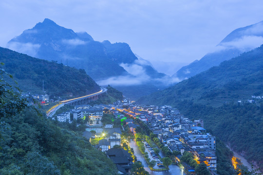 云南盐津豆沙关古镇夜景