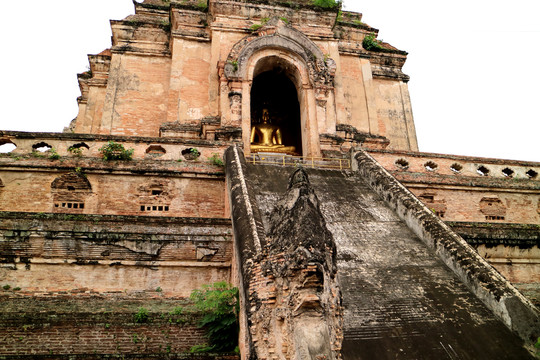 泰国清迈古老寺庙