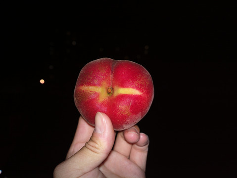 鲜桃