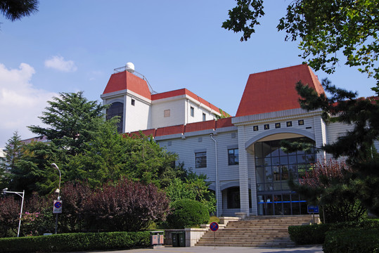 青岛中国海洋大学鱼山校区