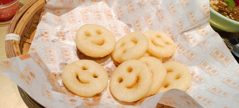 笑脸薯饼