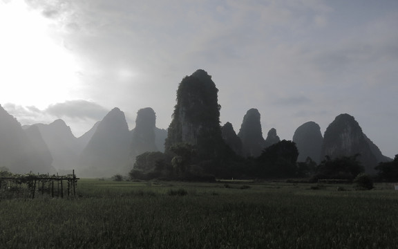 奇峰镇风光