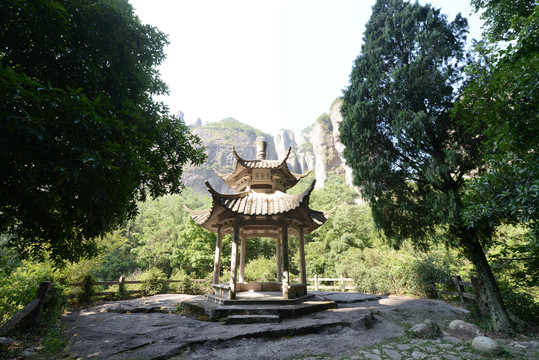 雁荡山灵峰景区果盒亭