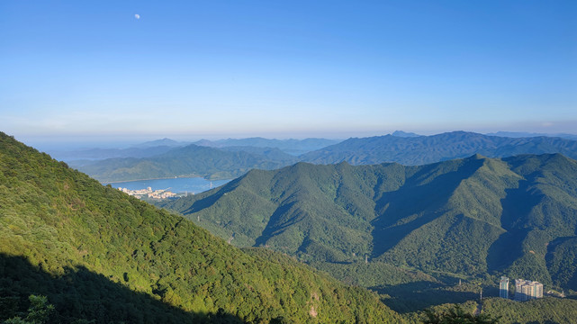 深圳梧桐山风光