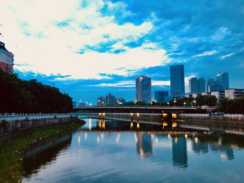 城市夜景