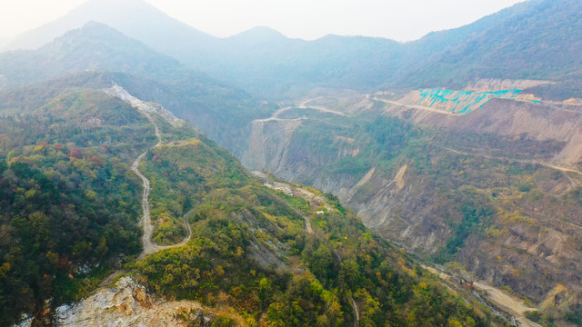 矿山遗址