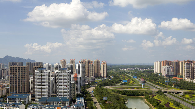 来宾鸿华小区