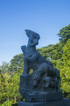 山羊雕塑