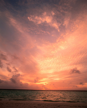 夕阳海边摄影素材高清