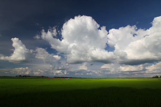 蓝天白云风景