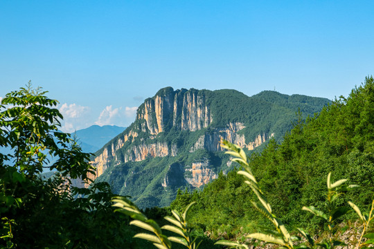 锁龙山