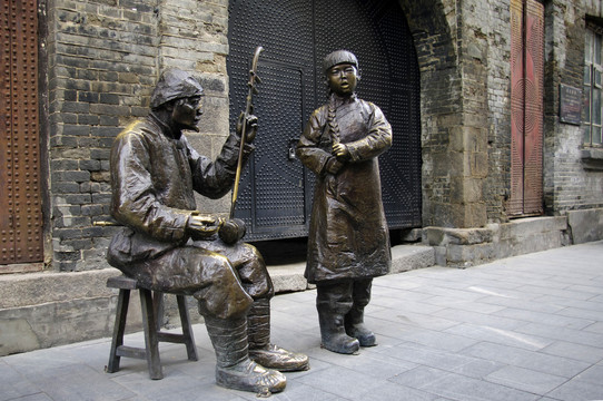 哈尔滨老道外铜雕作品