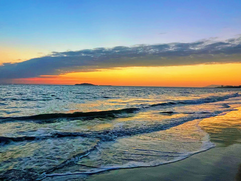 三亚海边日落夕阳