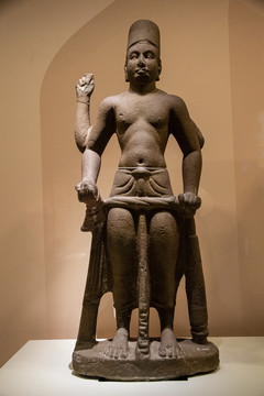 柬埔寨国家博物馆毗湿奴雕像