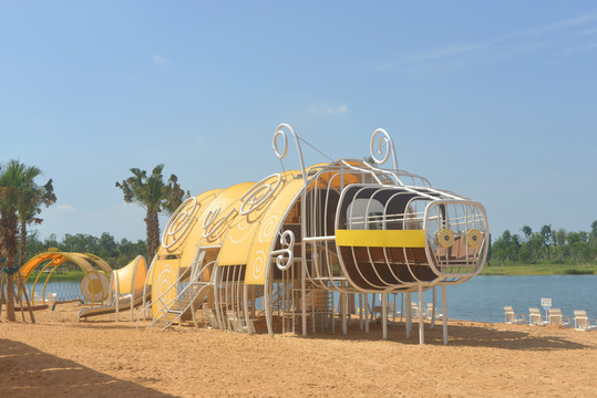 东安湖体育公园沙滩游乐设施