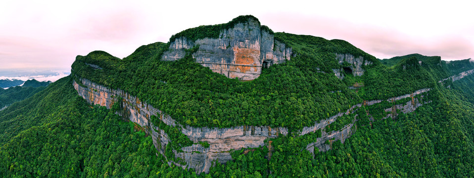 南川金佛山