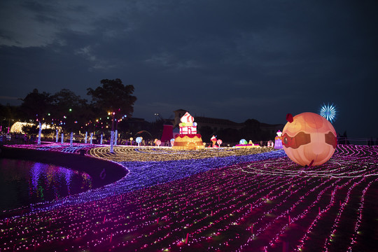 梦幻灯彩灯展夜景