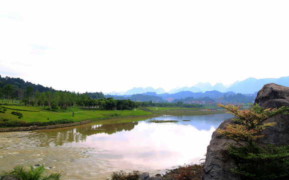 贵州荔波月亮湖湿地