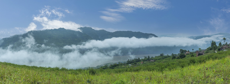 四川宜宾金沙江向家坝库区风景