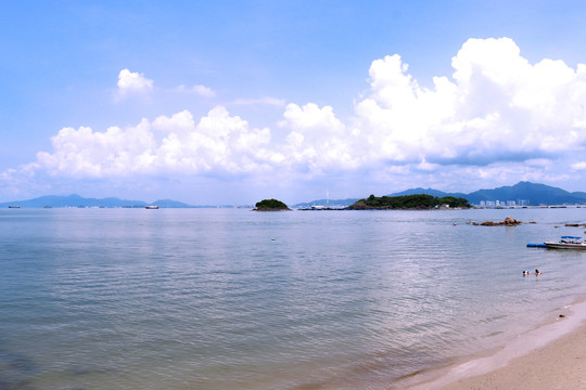惠州巽寮湾海边度假风景图