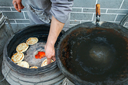 地方美食传统手工饼子