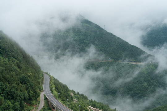 重庆巫山摩天岭云雾