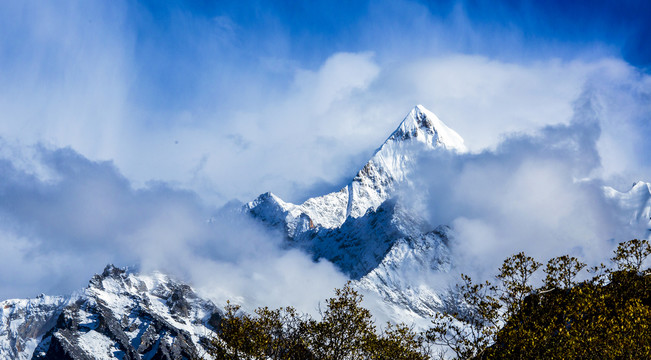 雪山