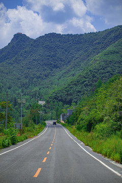 山间路