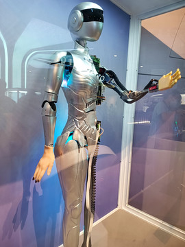 未来机器人设计
