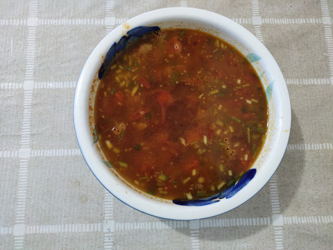 葱花西红柿汤