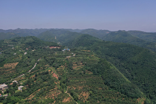 航拍洪庆山秦岭骊山