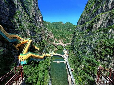 龙庆峡峡谷