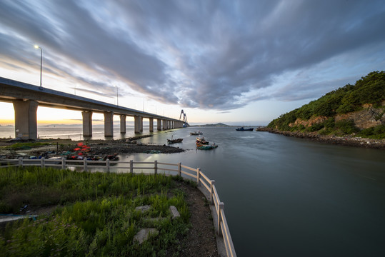 青岛烟台跨海大桥