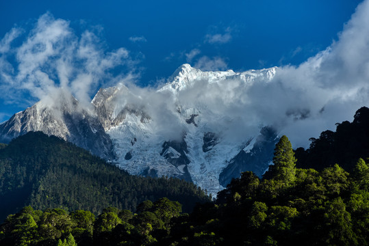 雪山