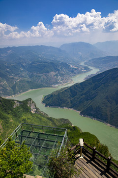 三峡之巅