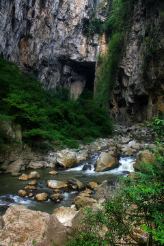 织金洞大峡谷绮结河