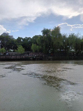 杭州运河晴雨后风光