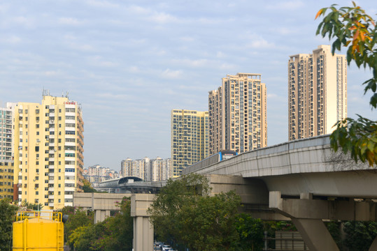 深圳地铁高架桥及布吉城市