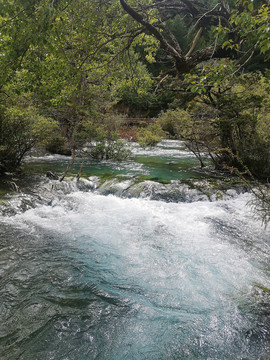 雪山流水