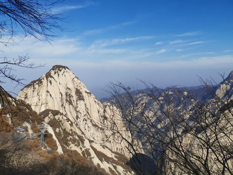 华山