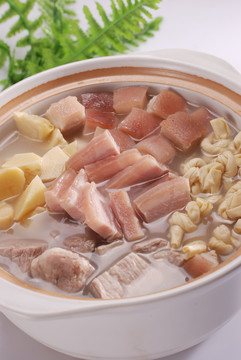 腌笃鲜