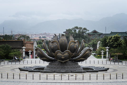 山西憨山景区