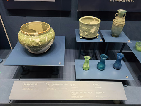 龙泉窑瓷碗