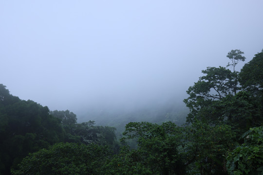 海南黎母山山峰