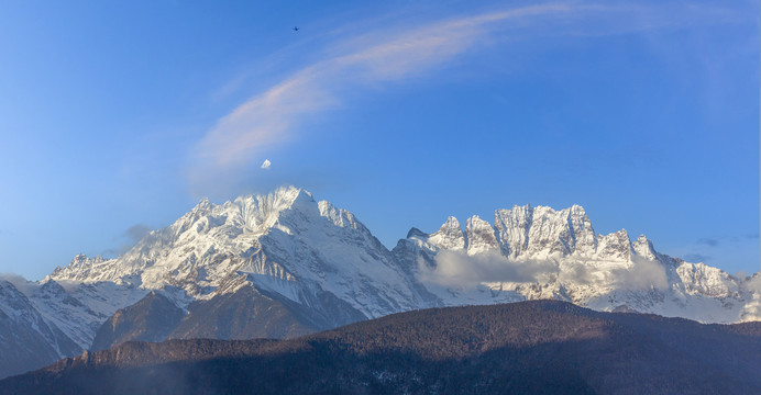 云南迪庆梅里雪山