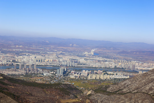 朝阳市城区俯瞰