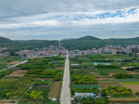 航拍济南南部山区乡村